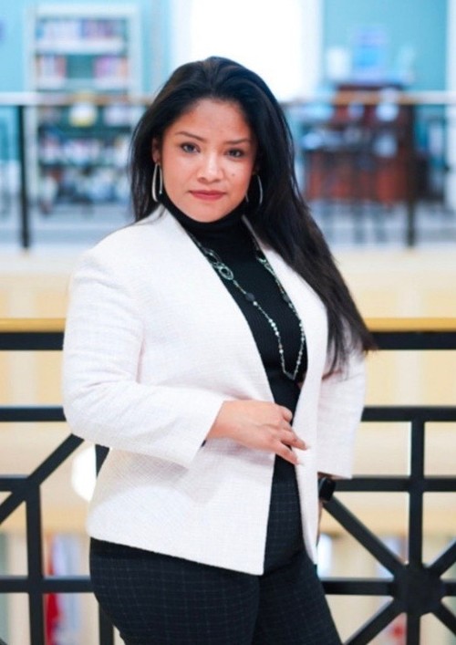 Elizabeth  Ruiz 